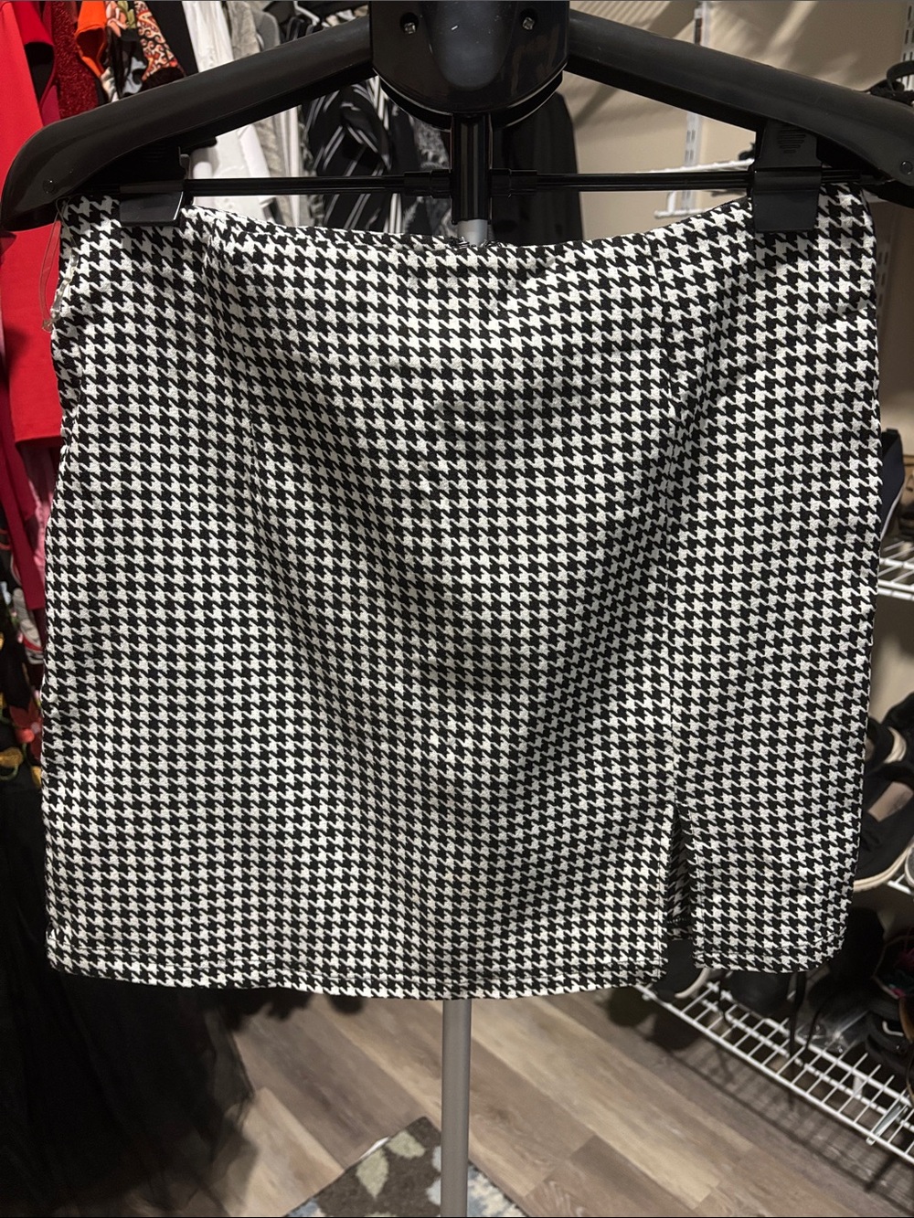 AKIRA Black & White Houndstooth Mini Skirt